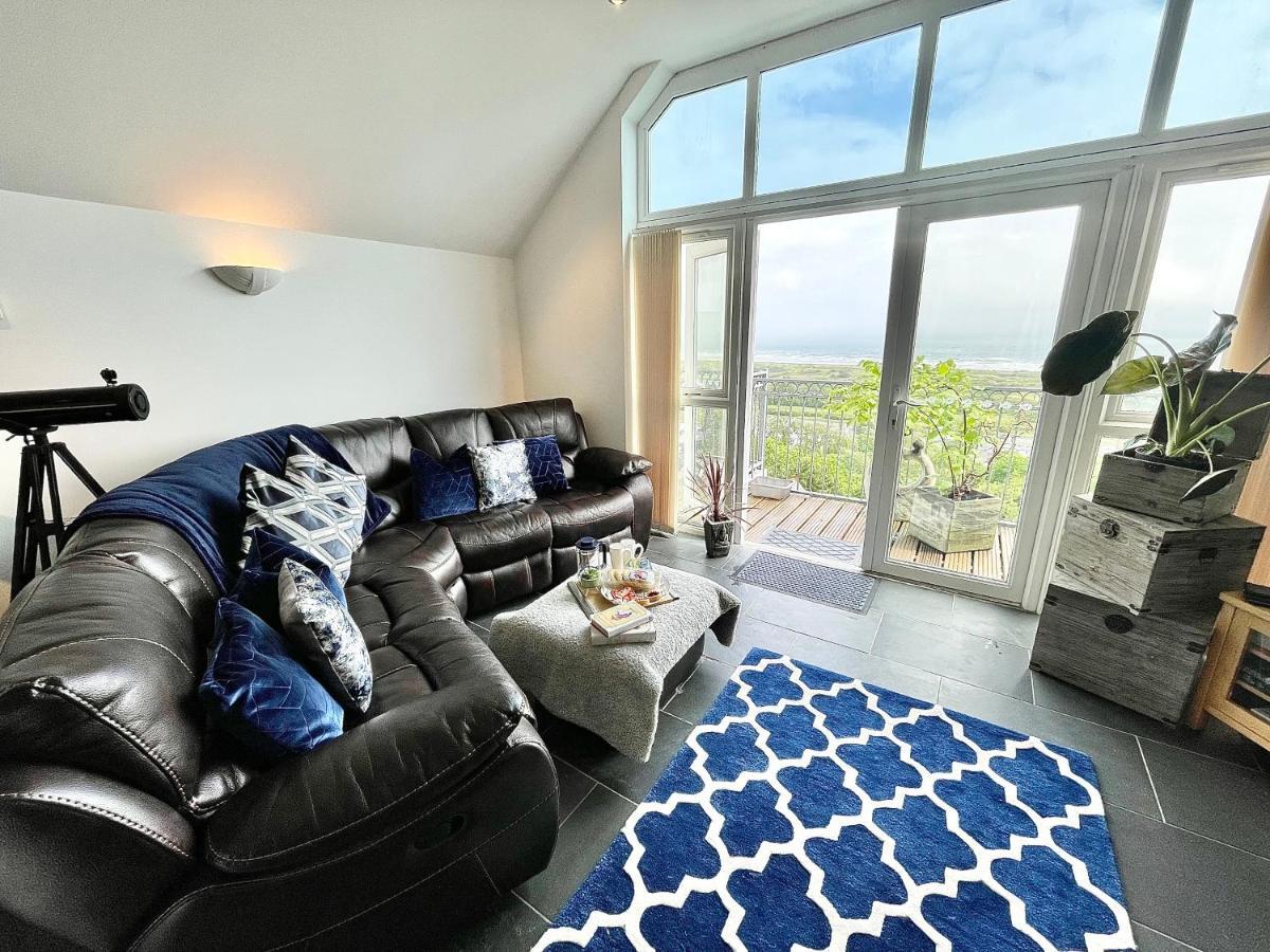 The Mermaids Watch Pendine Dog Friendly Apartment Luaran gambar